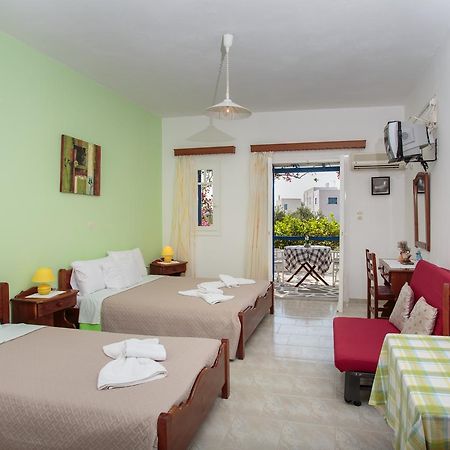Betty Apartments Drios Exterior photo