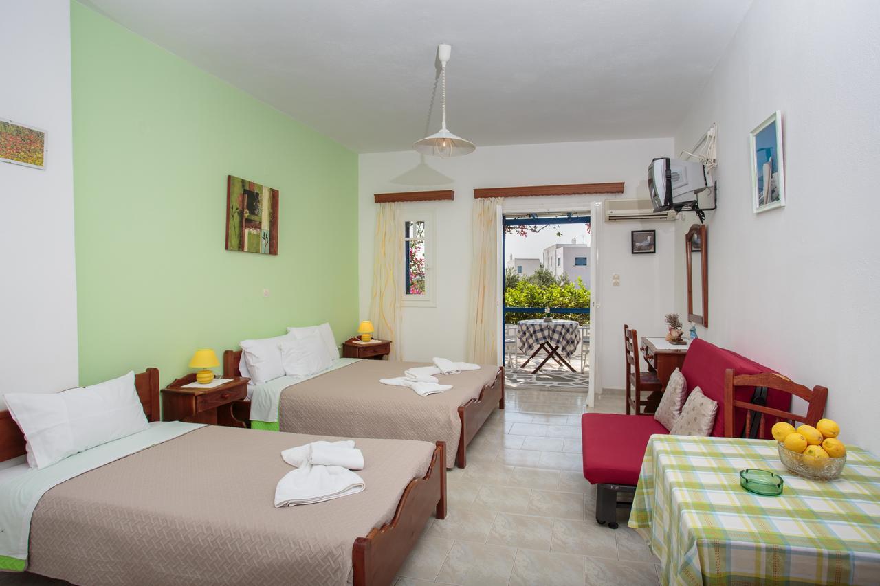 Betty Apartments Drios Exterior photo